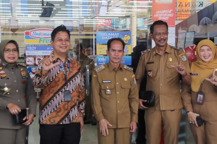 Sintang Mulai Terapkan Gerakan Bebas Kantong Plastik 1 Desember 2025