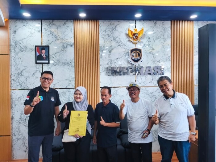 Bupati Sintang Launching Program Paspor Ceria, Warga Kini Bisa Urus Paspor di MPP Bumi Senentang